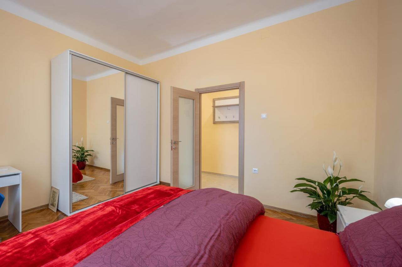 Riviere Luxury Apartment غييكا المظهر الخارجي الصورة